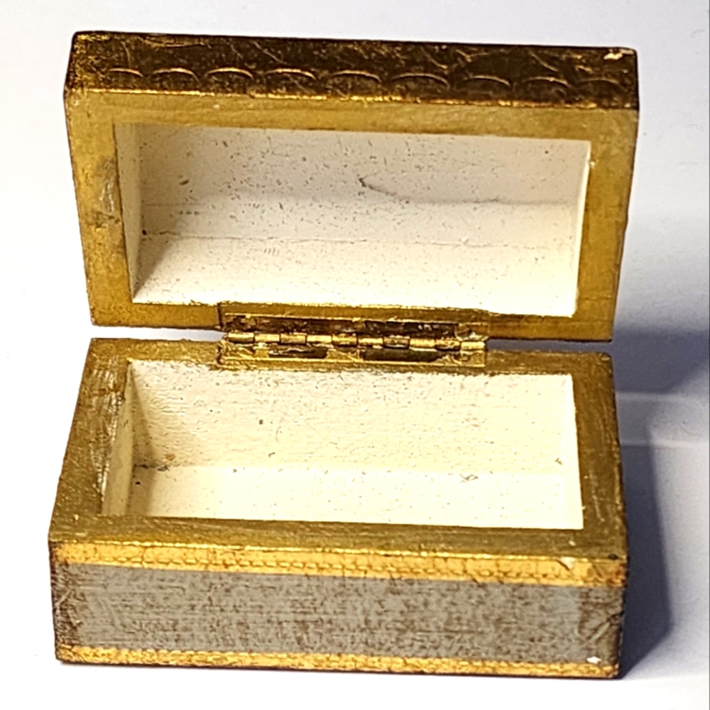Italian Trinket Box - Picture 2 of 15